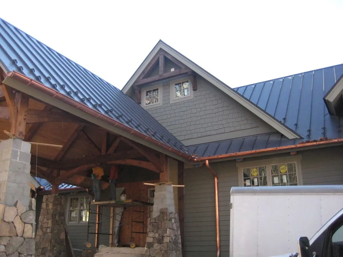 Craftsman Roofing team delivering quality roofing work in Ridgefield
